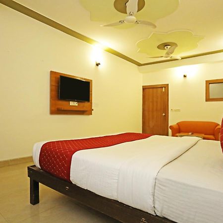 Hotel Ambrosia - A Boutique Hotel 新德里 外观 照片