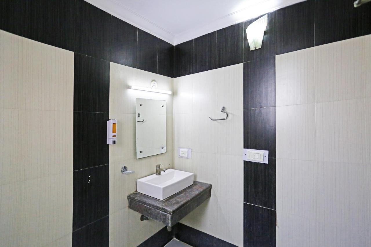 Hotel Ambrosia - A Boutique Hotel 新德里 外观 照片