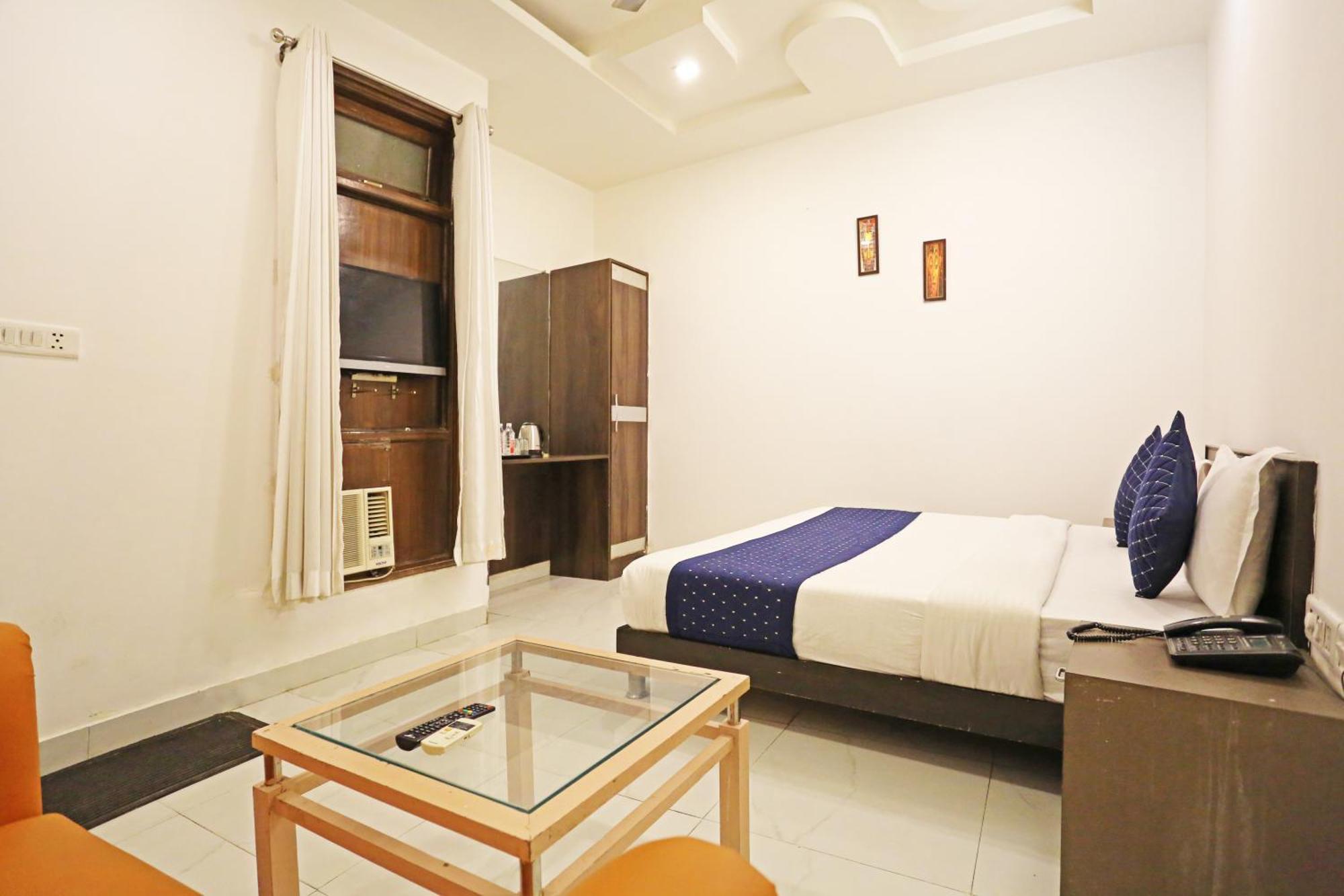 Hotel Ambrosia - A Boutique Hotel 新德里 外观 照片