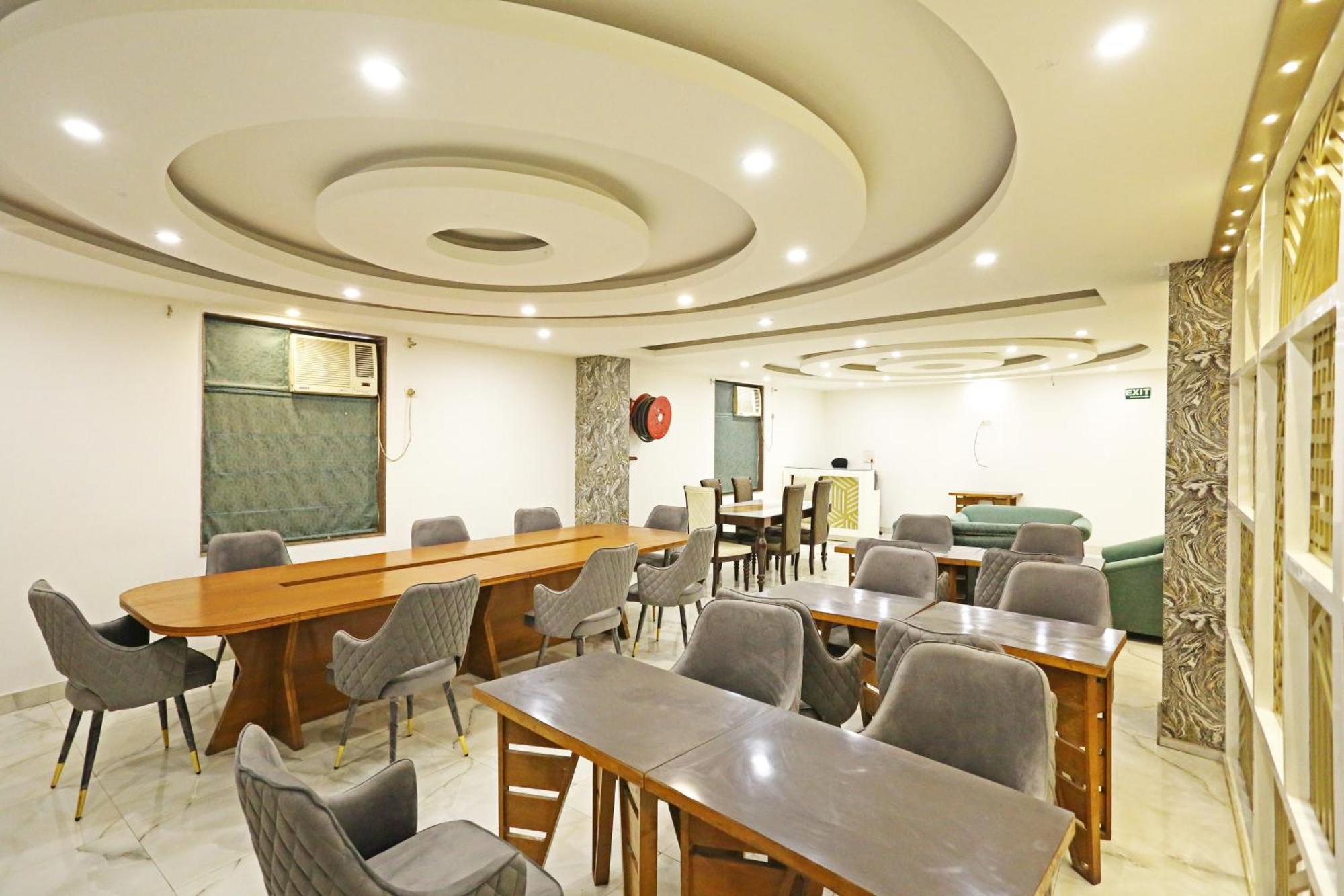 Hotel Ambrosia - A Boutique Hotel 新德里 外观 照片