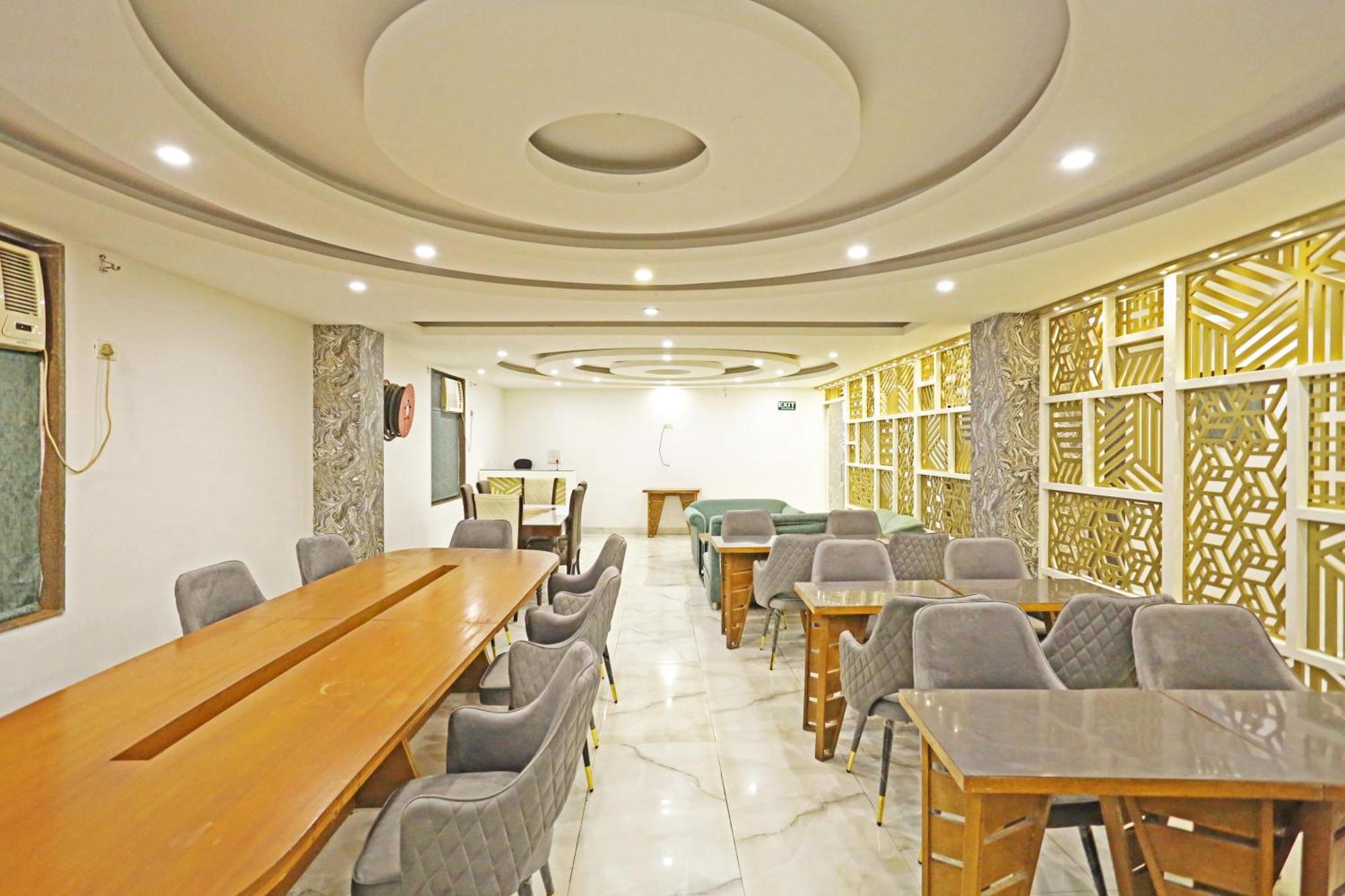 Hotel Ambrosia - A Boutique Hotel 新德里 外观 照片