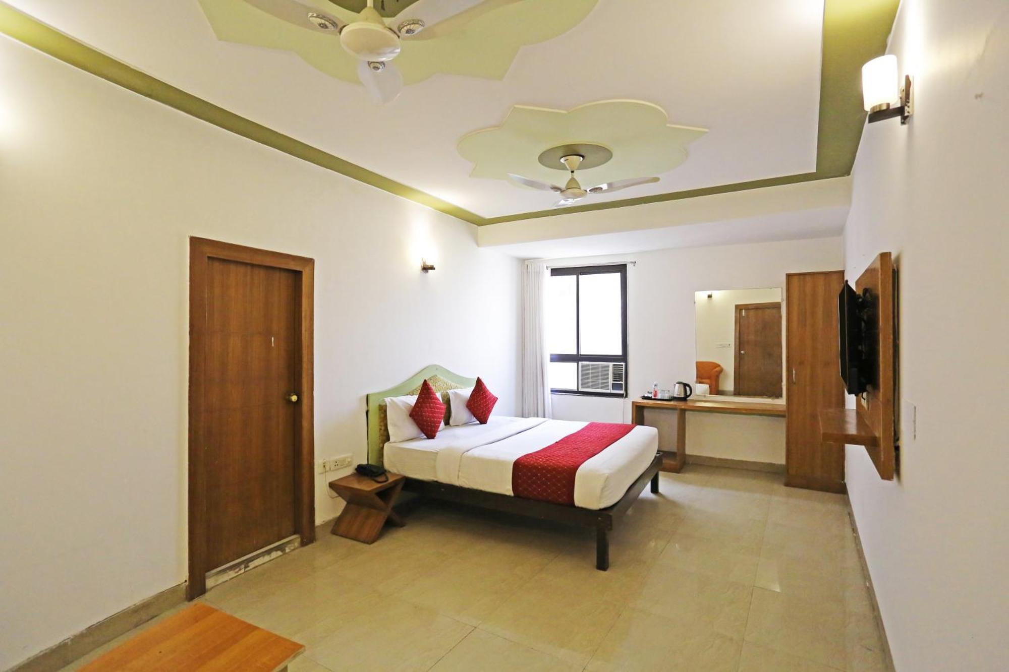 Hotel Ambrosia - A Boutique Hotel 新德里 外观 照片