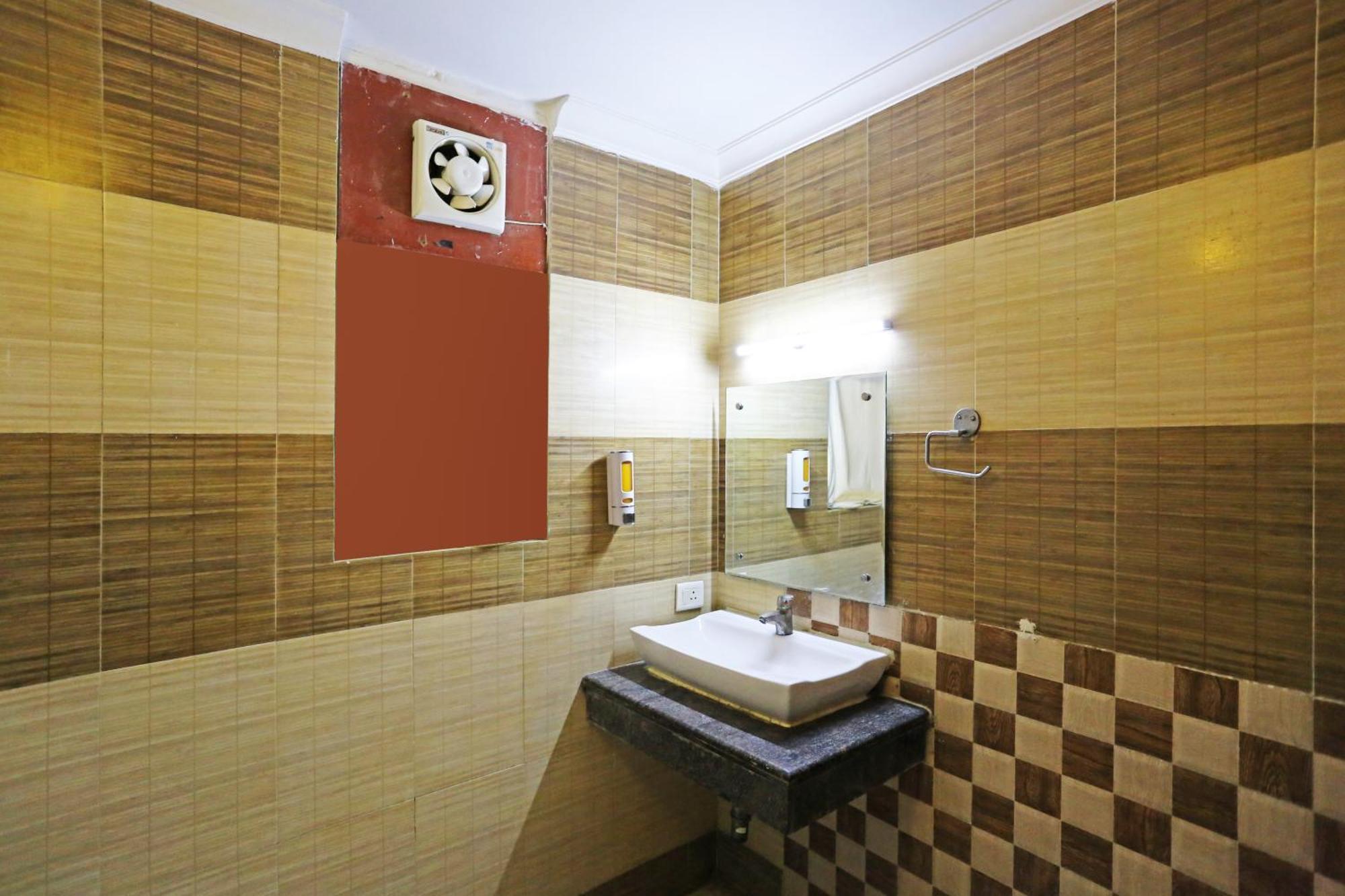 Hotel Ambrosia - A Boutique Hotel 新德里 外观 照片
